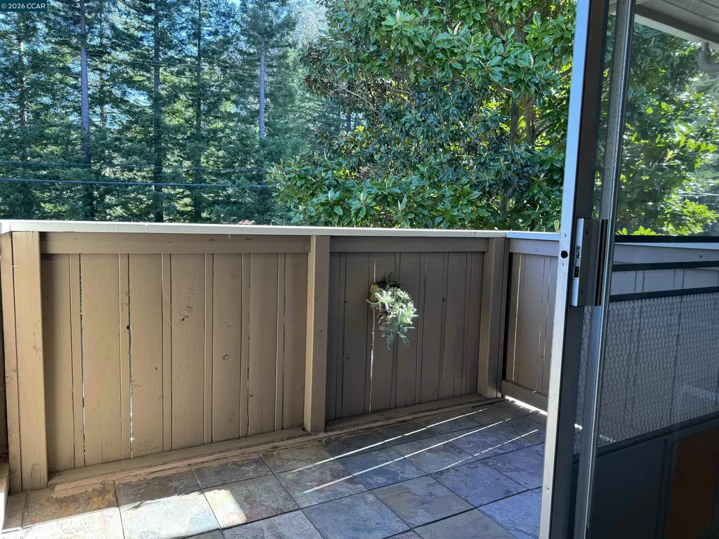2133 Donald Drive Moraga CA 94556