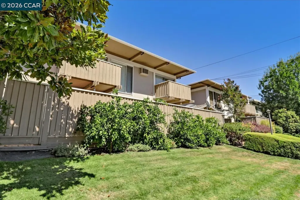 2133 Donald Drive Moraga CA 94556
