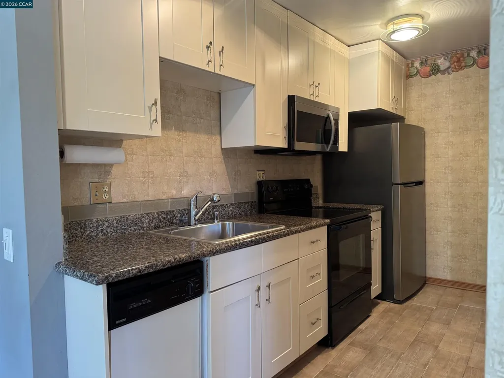 2133 Donald Drive Moraga CA 94556