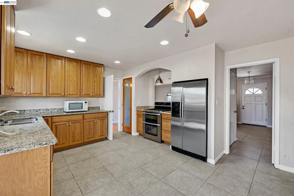 35924 Nicolet Court Fremont CA 94536