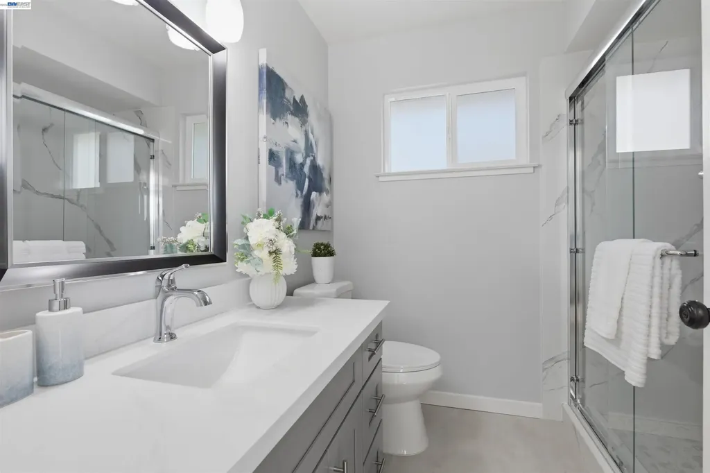19304 Barclay Road Castro Valley CA 94546
