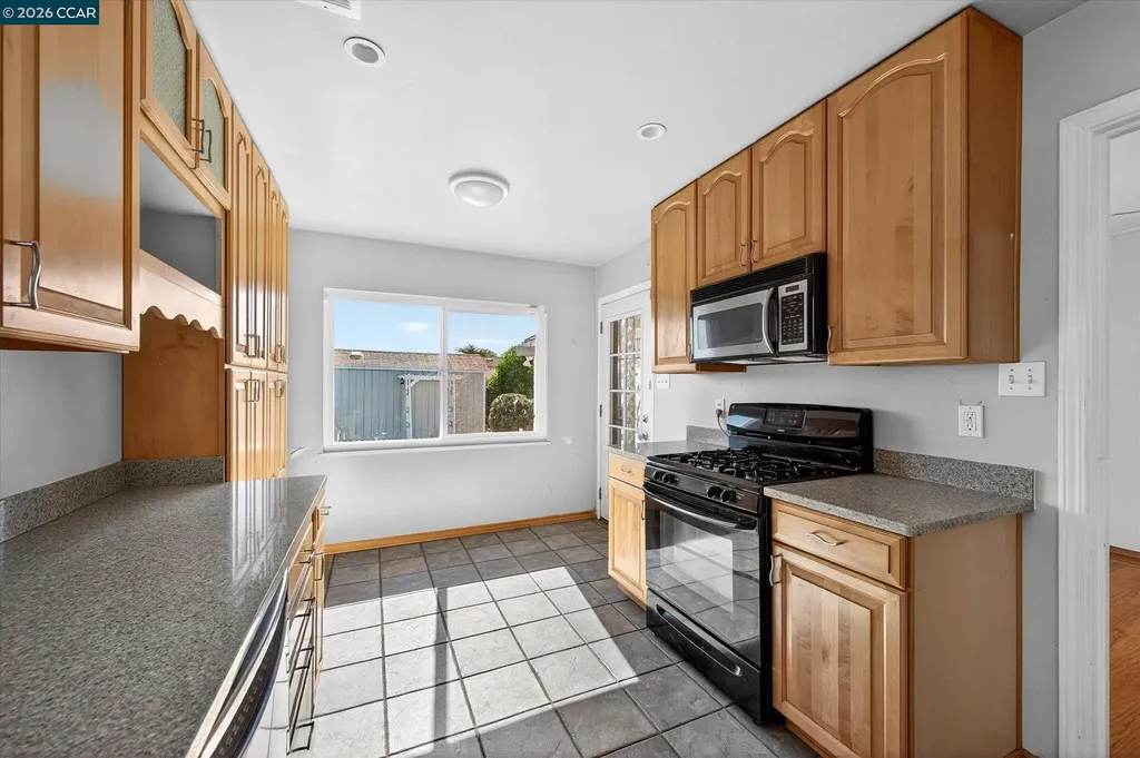 2745 El Rey Street Antioch CA 94509