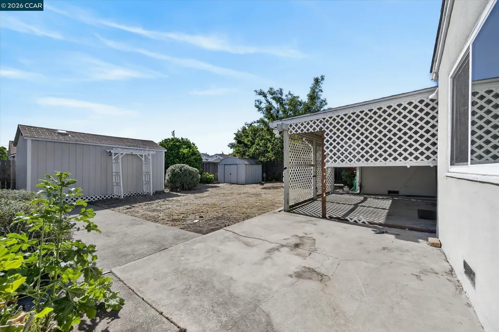 2745 El Rey Street Antioch CA 94509