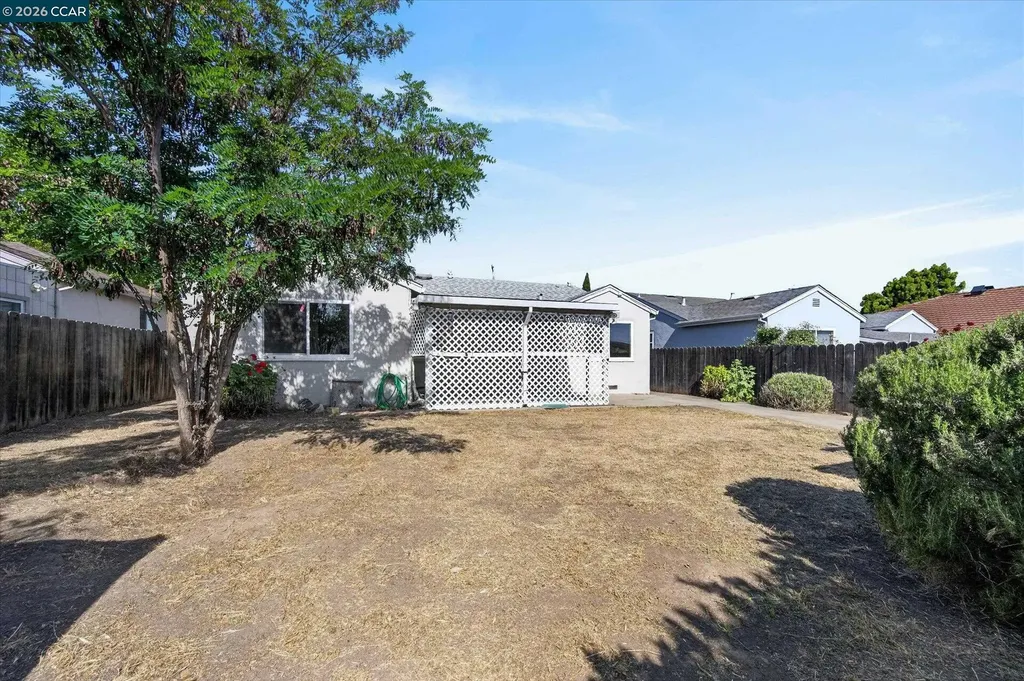 2745 El Rey Street Antioch CA 94509