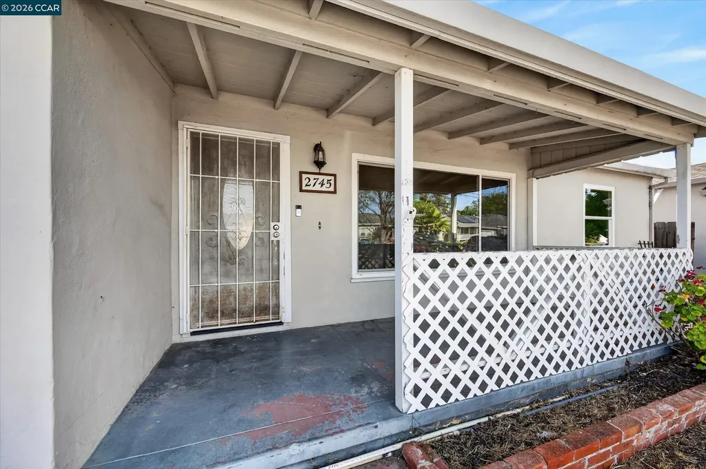 2745 El Rey Street Antioch CA 94509