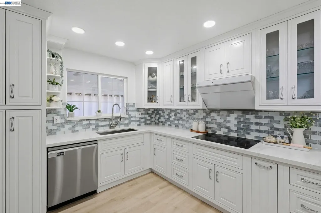 4600 Delores Drive Union City CA 94587