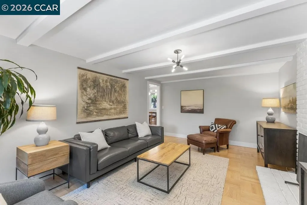 19 Lynwood Place Moraga CA 94556