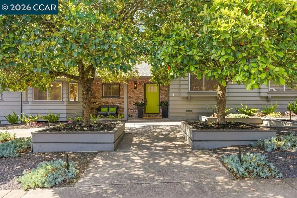 19 Lynwood Place Moraga CA 94556