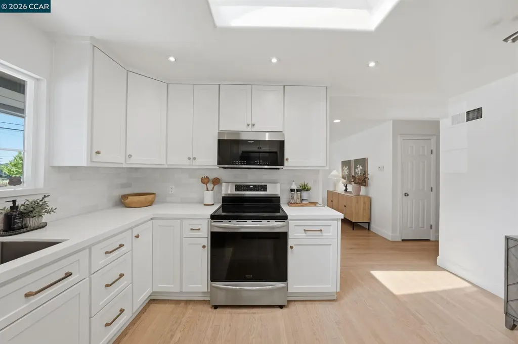 2282 Charlotte Avenue Concord CA 94518
