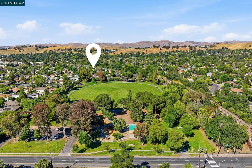 2282 Charlotte Avenue Concord CA 94518