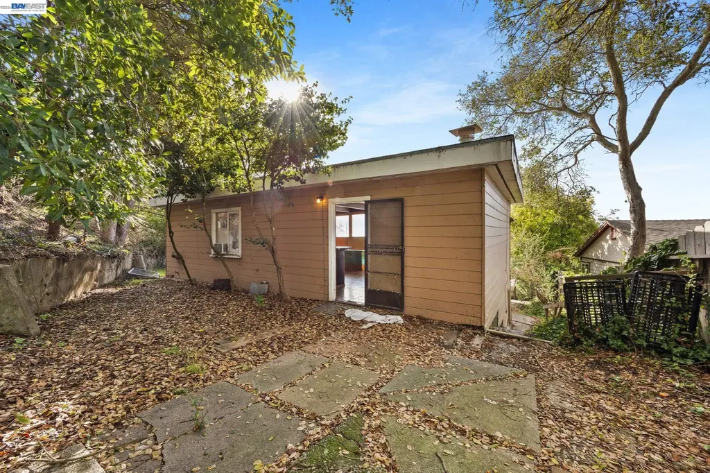1012 Contra Costa Drive El Cerrito CA 94530