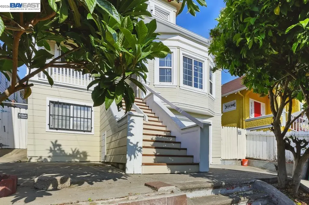 2506 Highland Avenue Oakland CA 94606