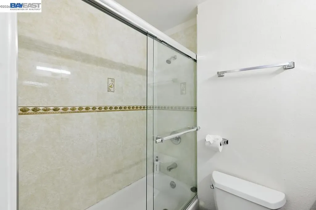 2506 Highland Avenue Oakland CA 94606