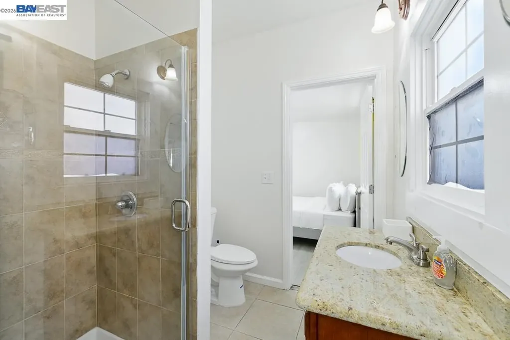 2506 Highland Avenue Oakland CA 94606