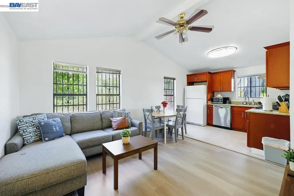 2506 Highland Avenue Oakland CA 94606