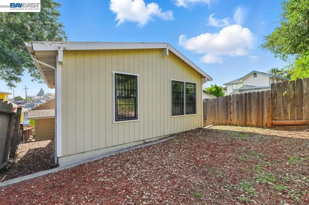 2506 Highland Avenue Oakland CA 94606