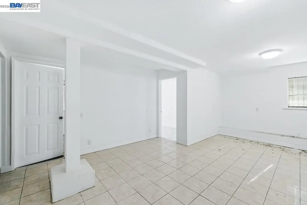 2506 Highland Avenue Oakland CA 94606
