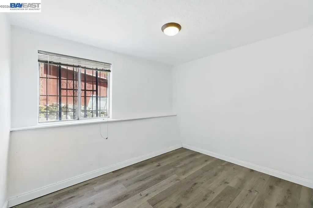 2506 Highland Avenue Oakland CA 94606