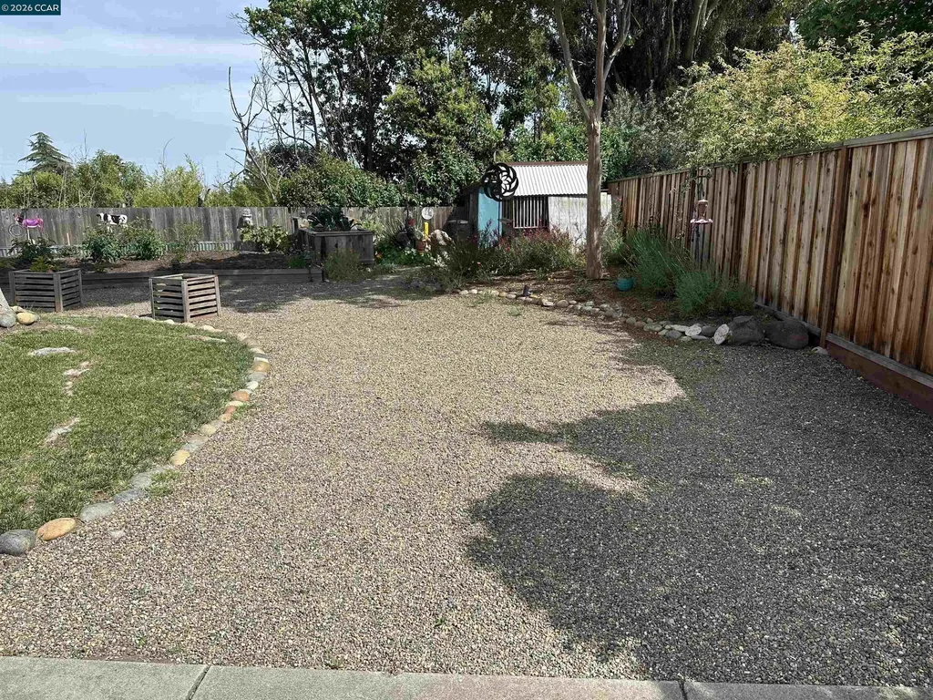 1941 Rainier Court Martinez CA 94553