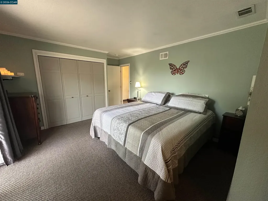 1941 Rainier Court Martinez CA 94553
