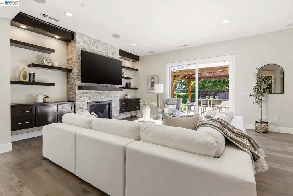 2133 Pleasant View Lane Livermore CA 94550