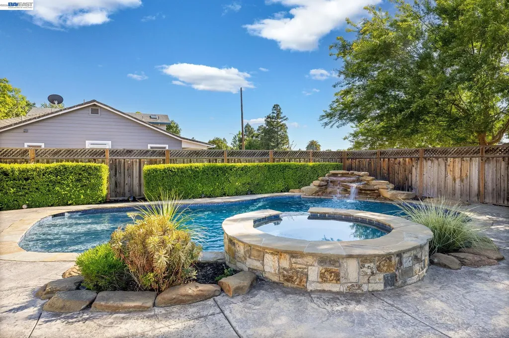 2133 Pleasant View Lane Livermore CA 94550