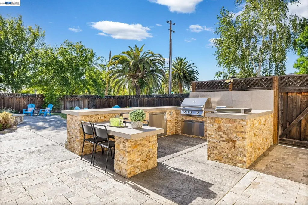 2133 Pleasant View Lane Livermore CA 94550