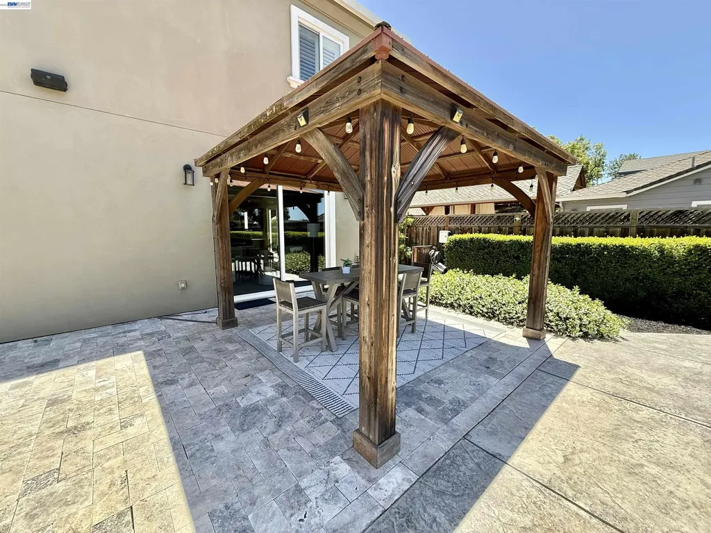 2133 Pleasant View Lane Livermore CA 94550