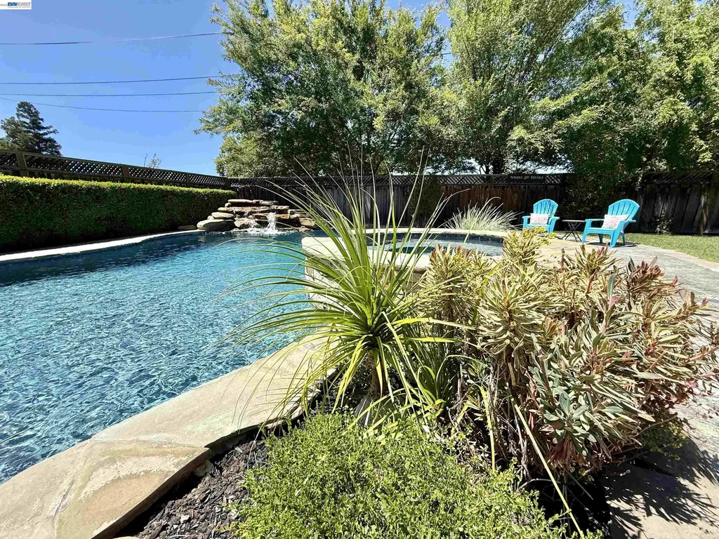 2133 Pleasant View Lane Livermore CA 94550
