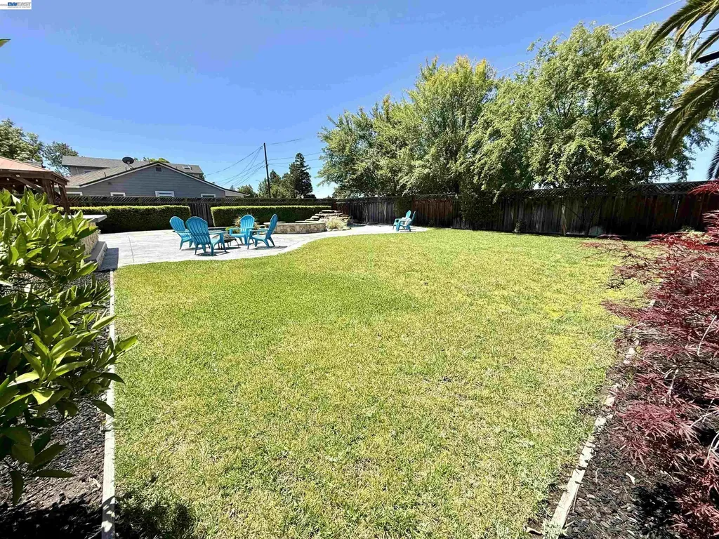 2133 Pleasant View Lane Livermore CA 94550