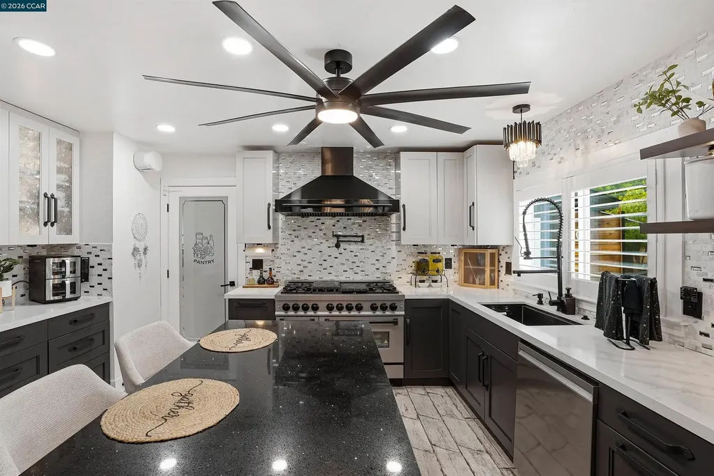 1199 Gamay Drive Clayton CA 94517