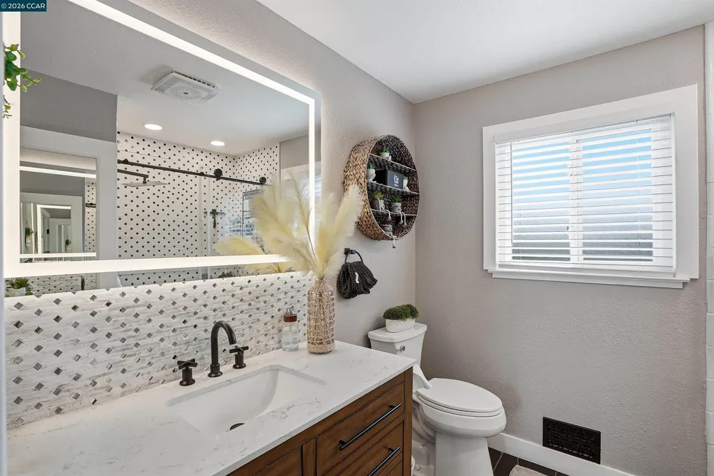 1199 Gamay Drive Clayton CA 94517
