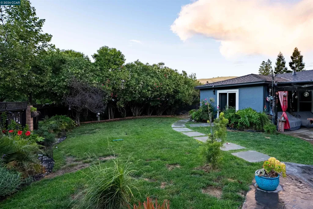 1199 Gamay Drive Clayton CA 94517
