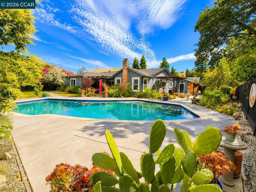 1199 Gamay Drive Clayton CA 94517