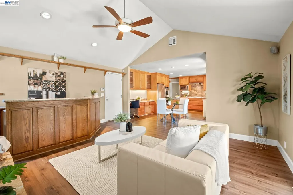 3006 Melbourne Court Pleasanton CA 94588