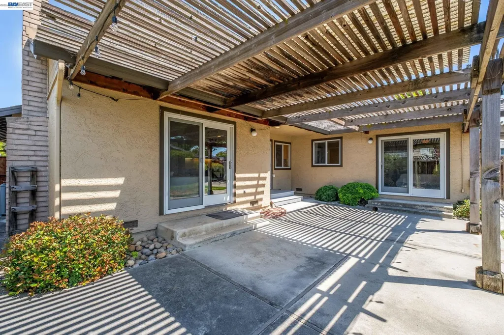 3006 Melbourne Court Pleasanton CA 94588