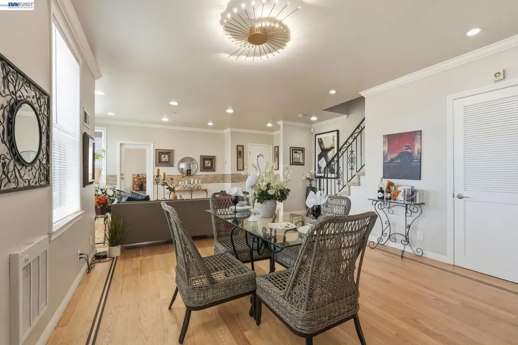 252 International Boulevard Oakland CA 94606