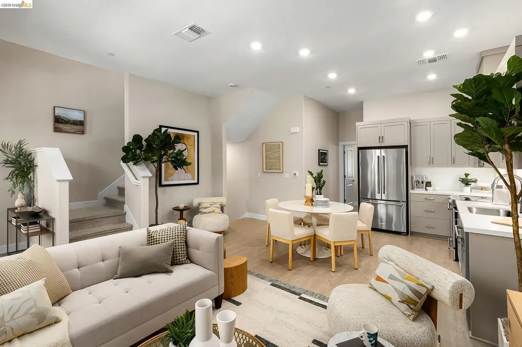 28970 Parkridge Loop Hayward CA 94544