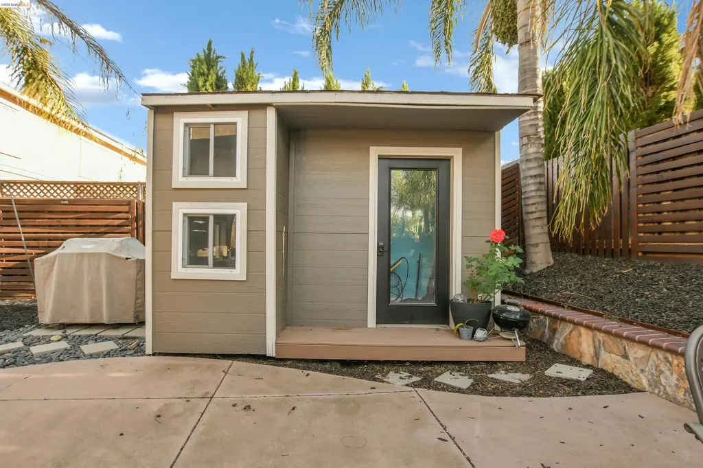 1885 Fiorita Way Brentwood CA 94513