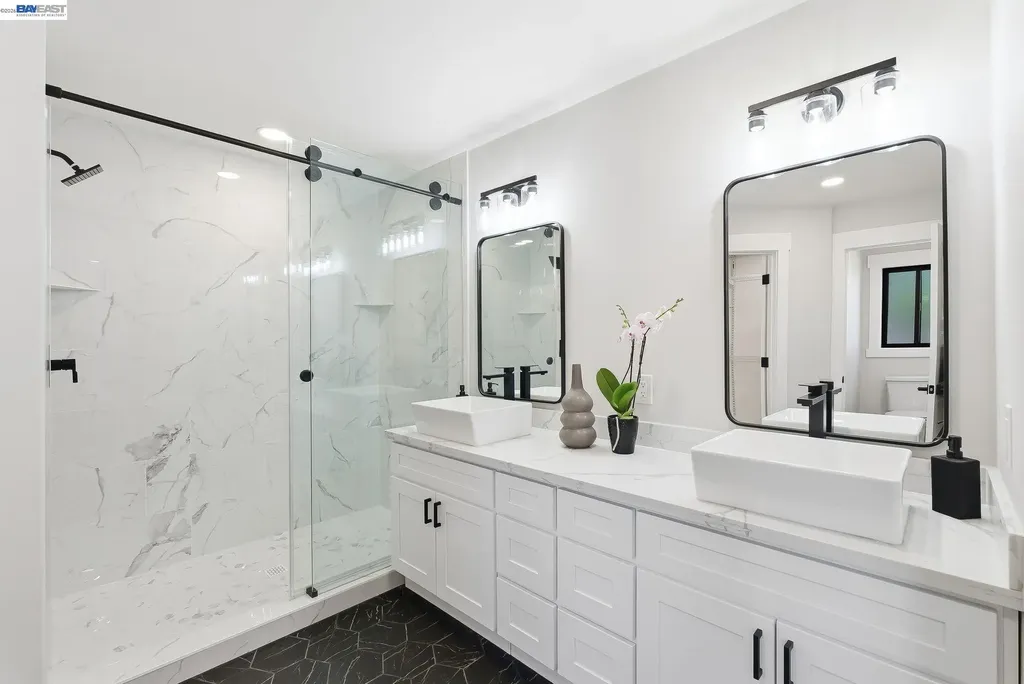 2551 Hermosa Terrace Hayward CA 94541