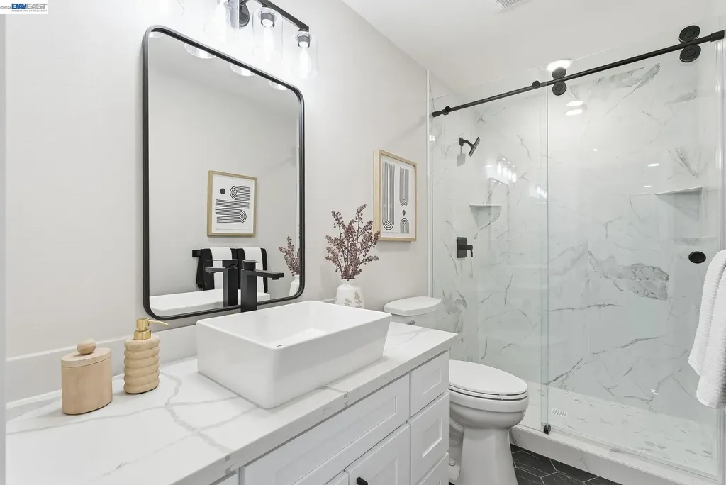 2551 Hermosa Terrace Hayward CA 94541