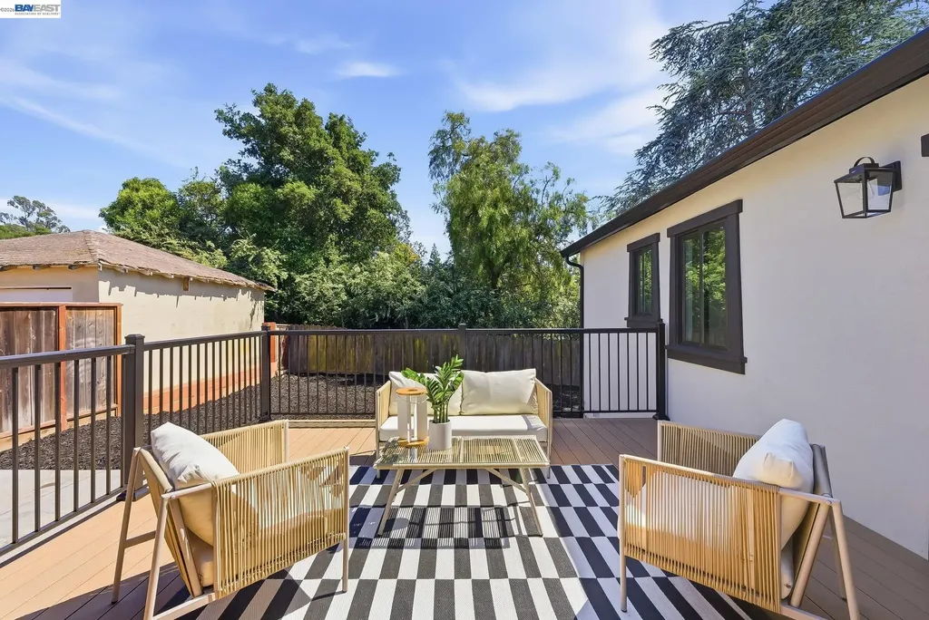 2551 Hermosa Terrace Hayward CA 94541