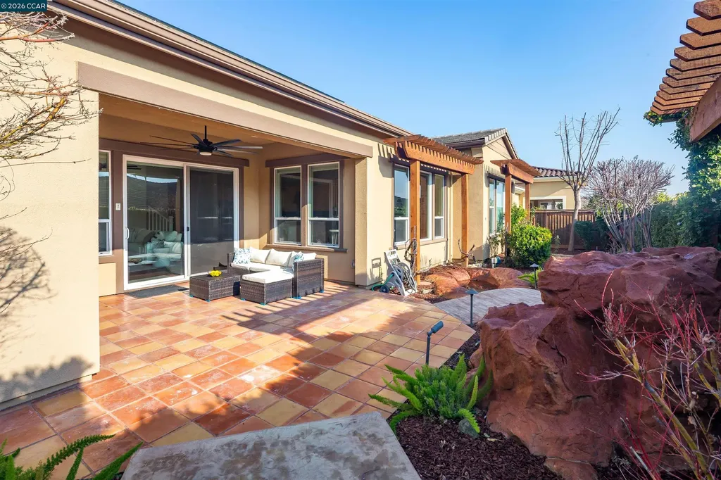 2090 Rioja Brentwood CA 94513