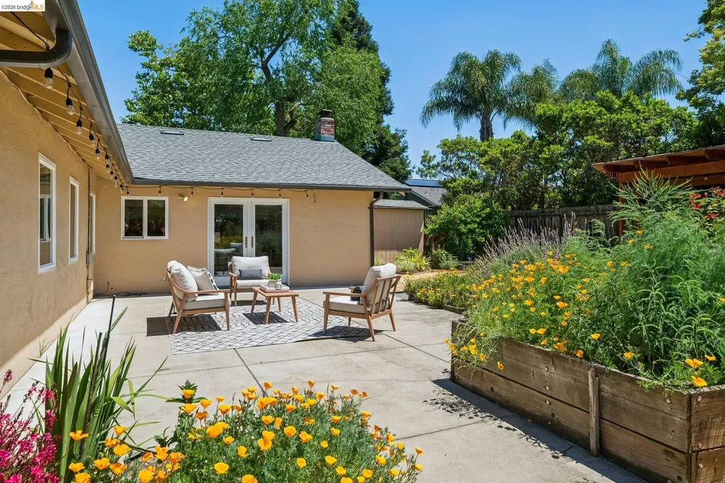 387 Gladys Drive Pleasant Hill CA 94523