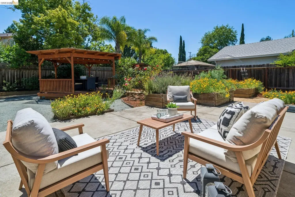 387 Gladys Drive Pleasant Hill CA 94523