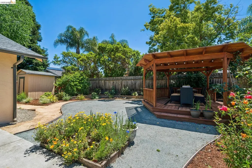 387 Gladys Drive Pleasant Hill CA 94523