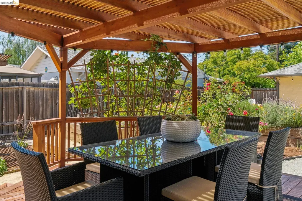 387 Gladys Drive Pleasant Hill CA 94523
