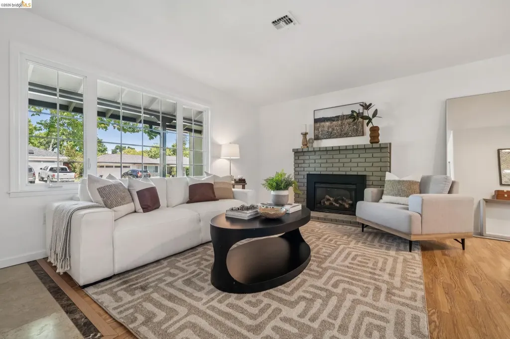 387 Gladys Drive Pleasant Hill CA 94523