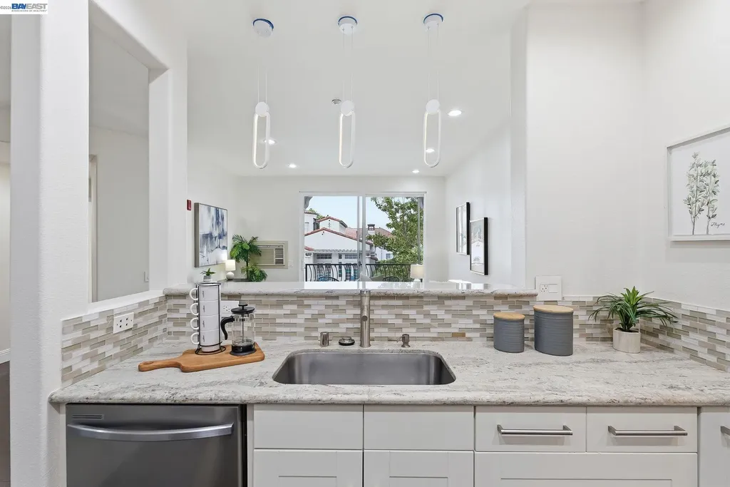 35510 Monterra Terrace Union City CA 94587