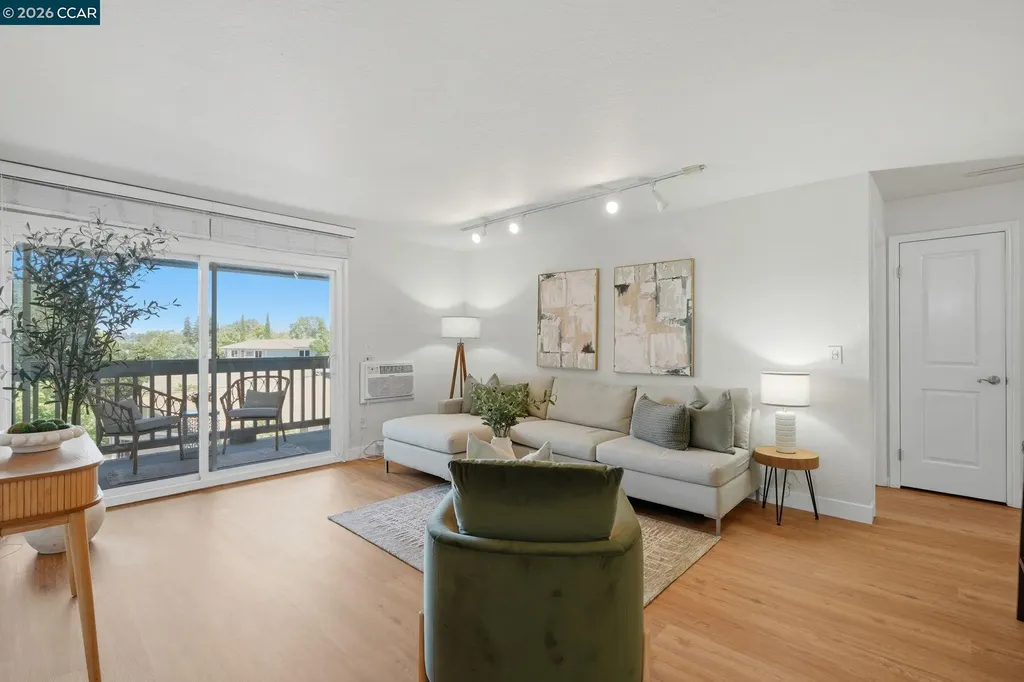 1087 Murrieta Boulevard Livermore CA 94550
